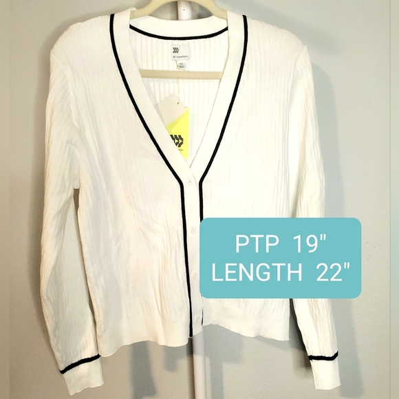 All In Motion Piped Button-Up Cardigan - Picture 7 of 7